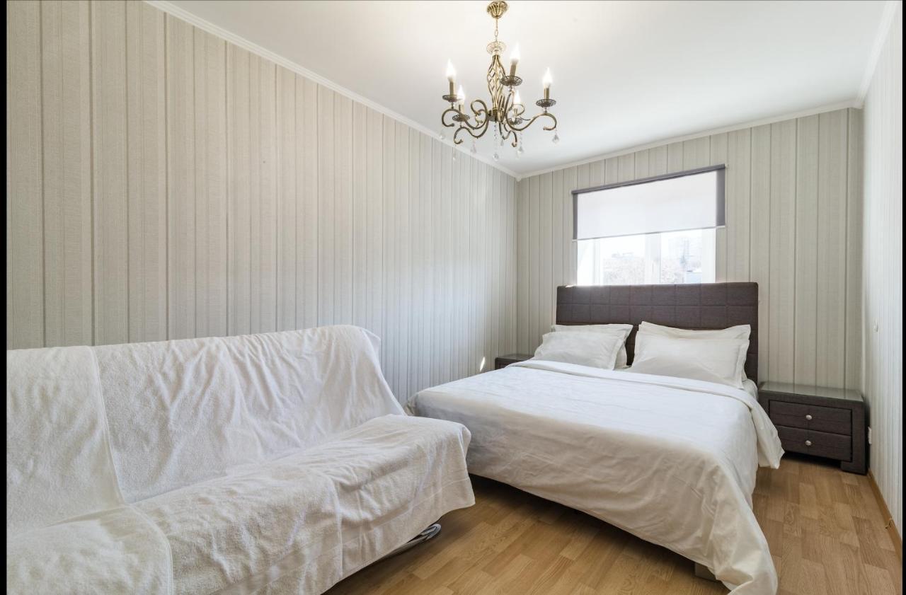 Luxury 2-Bedroom Most City Area, Center Dnipro Exteriör bild